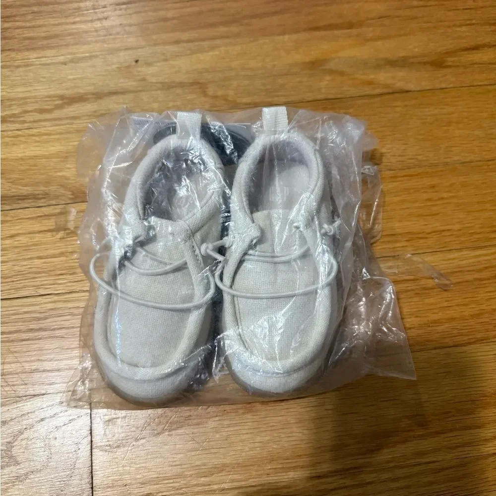 Gap | Chambray Moc Sneakers